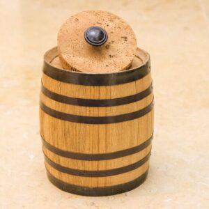 2 Liter Flavor-Infusing Oak Barrel